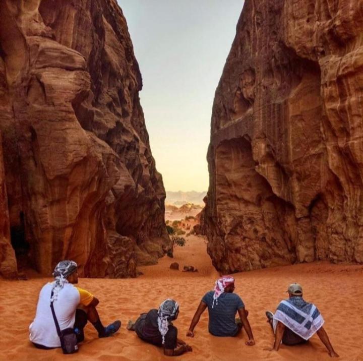 Hidden Wadi Rum Camp Bagian luar foto